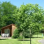 Confortable Pour 6 Avec Terrasse Et Equipements Modernes - Api-1-52-1540 营地